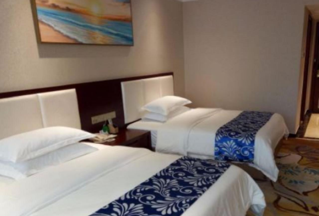 Guangxi Hawaii International Hotel Nanning Esterno foto